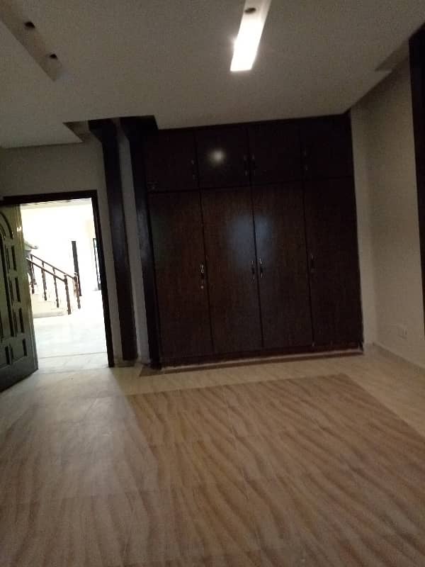 Gulberg 3 22 Marla Double Storey New House Available For Rent 17