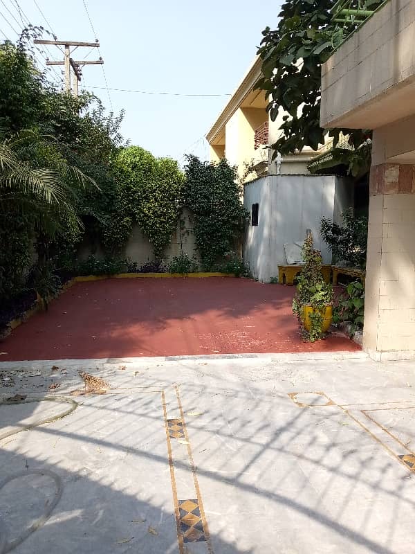 Gulberg 3 22 Marla Double Storey New House Available For Rent 28