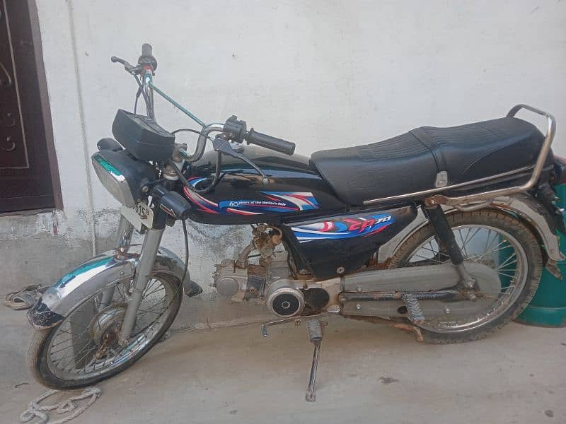 Honda 70 cc 96 madail 3