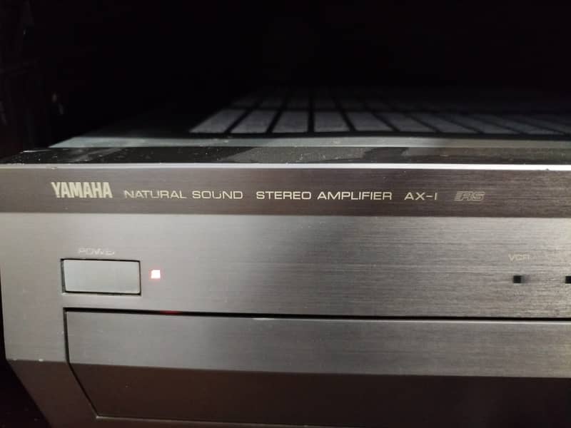 YAMAHA AX-1 Stereo Amplifier-Built in DAC & YAMAHA NS-690III Speakers 6