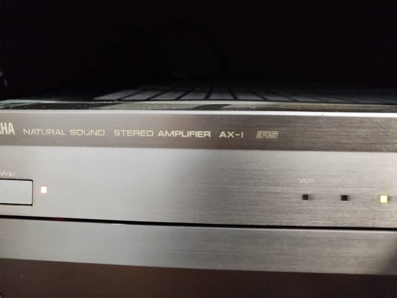 YAMAHA AX-1 Stereo Amplifier-Built in DAC & YAMAHA NS-690III Speakers 7