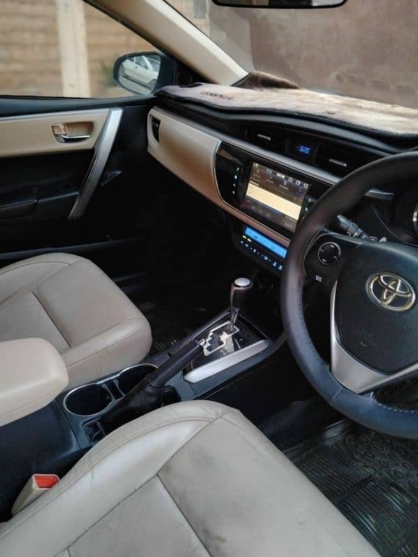 Toyota Altis Grande 2017 7