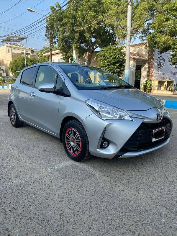 Toyota Vitz 2017 register 2021 neat and clean car 2