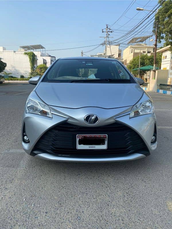 Toyota Vitz 2017 register 2021 neat and clean car 12