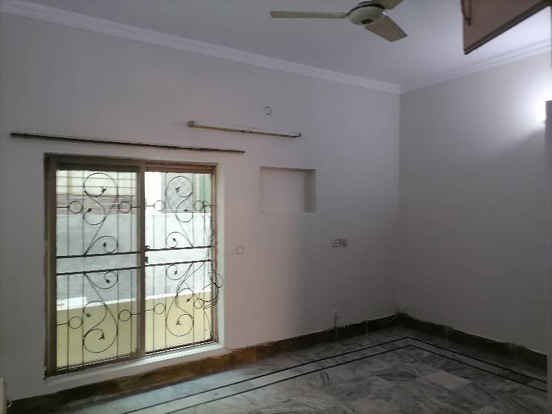 House Sized 5 Marla Available In Wapda Town Phase 1 - Block G2 9