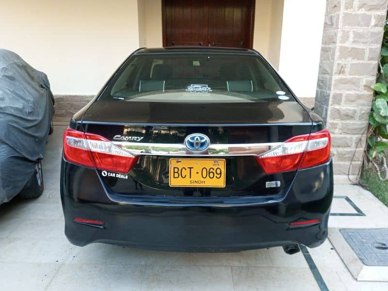 Toyota Camry Hybrid 2011 Import 2015 Outclass Original in DHA Karachi 5