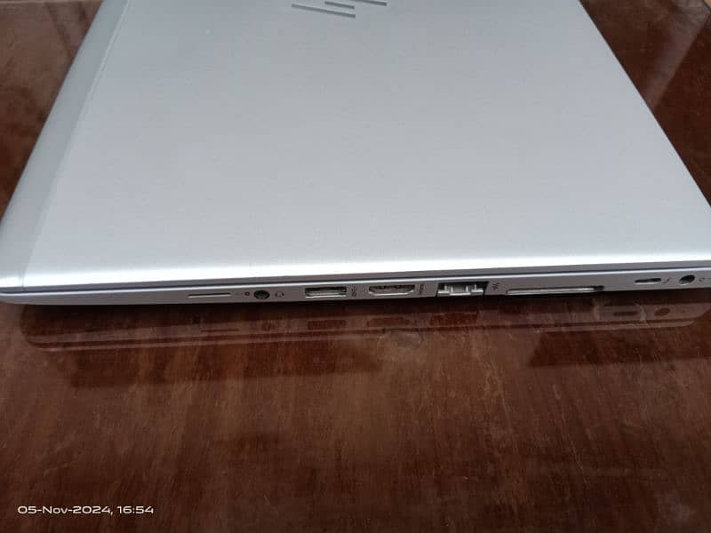 hp  elitebook laptop i5 g8 3