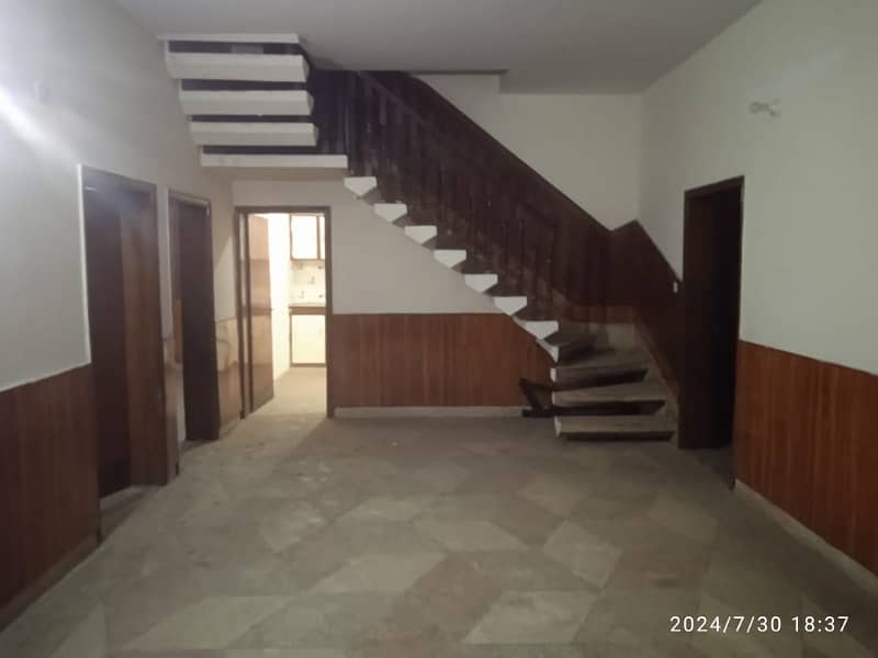 Awan Town - Madina Block House For Sale Sized 1 Kanal 3