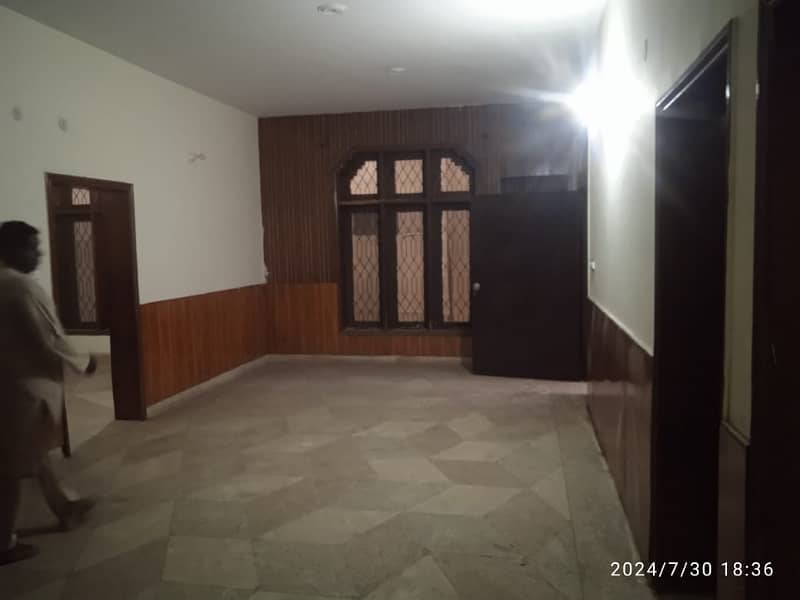 Awan Town - Madina Block House For Sale Sized 1 Kanal 4