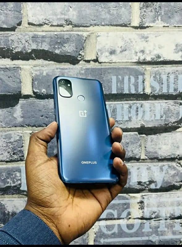 one plus n100 0