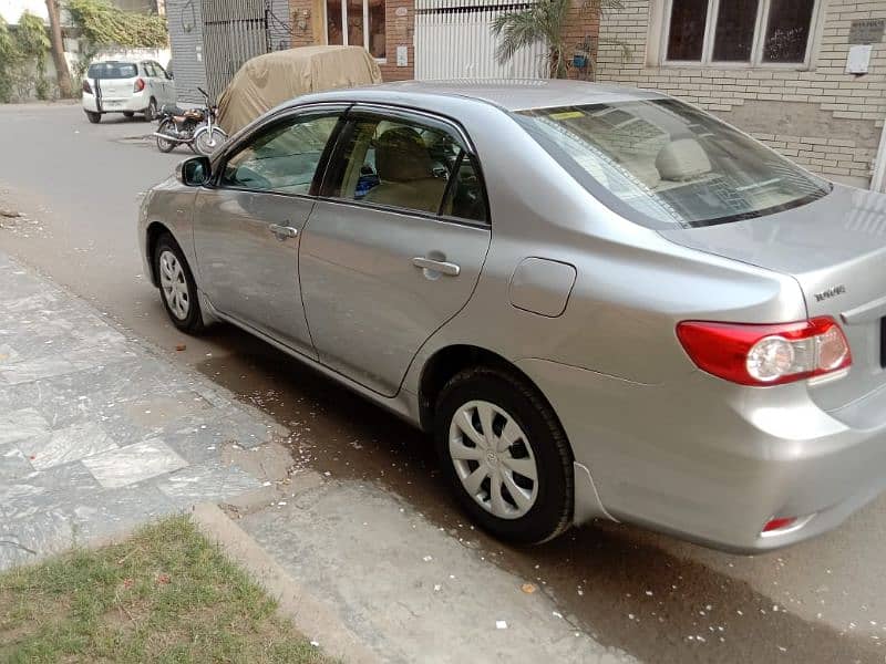 Toyota Corolla GLI 2013 0