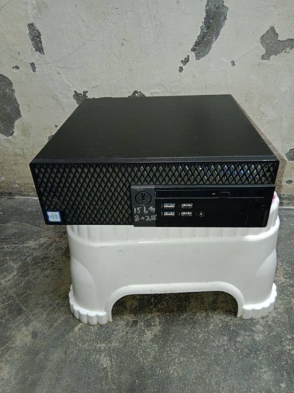 Dell Core i5 6 Generation DDR4 Optiplex 7040 0