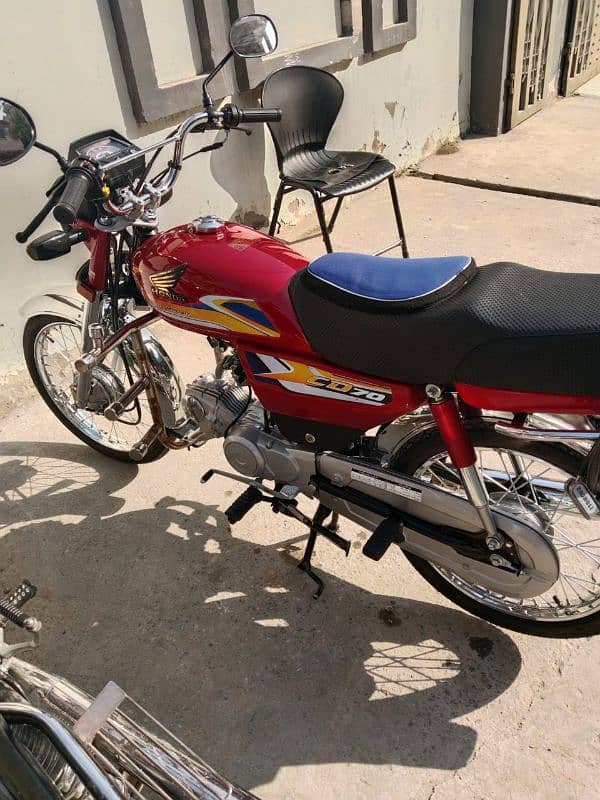 Honda CD 70 4