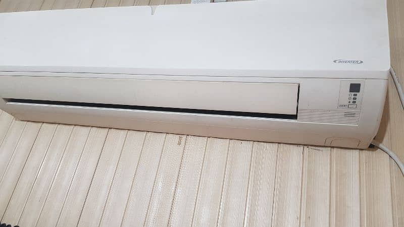 AC DAIKIN invertor 0