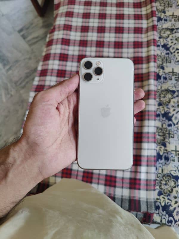 iPhone 11 Pro 256 GB Dual PTA Approved 1