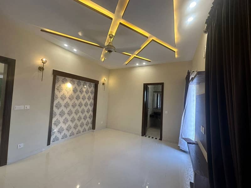 House For rent In Lahore 4