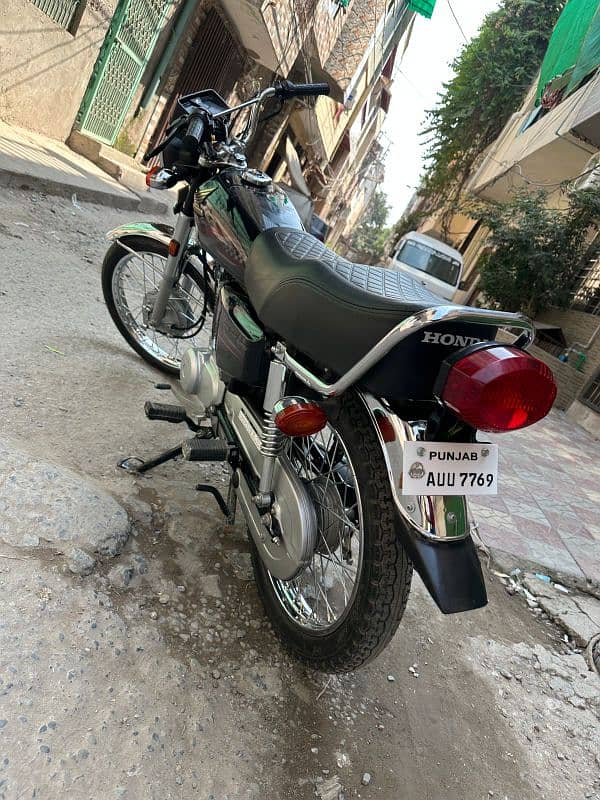 honda 125 smoothly used 3300 km 1