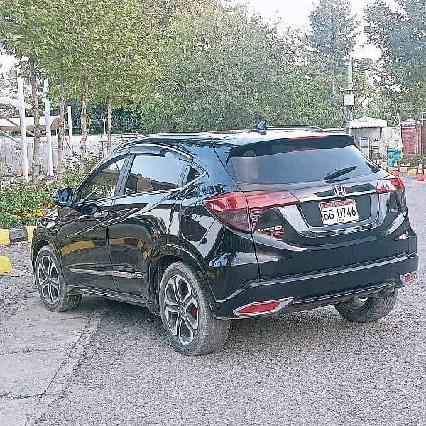 Honda Vezel 2016 Z, Hybrid 1