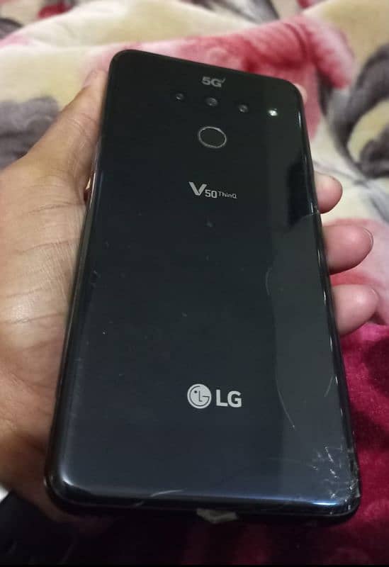 LG v50 ThinQ 1