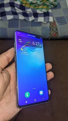 Samsung S10+ 8GB  512Gb