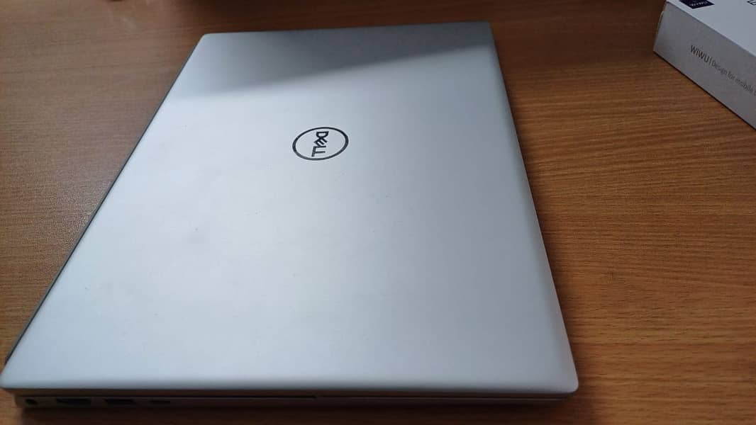 Dell core i7 12th Gen 1255U 1