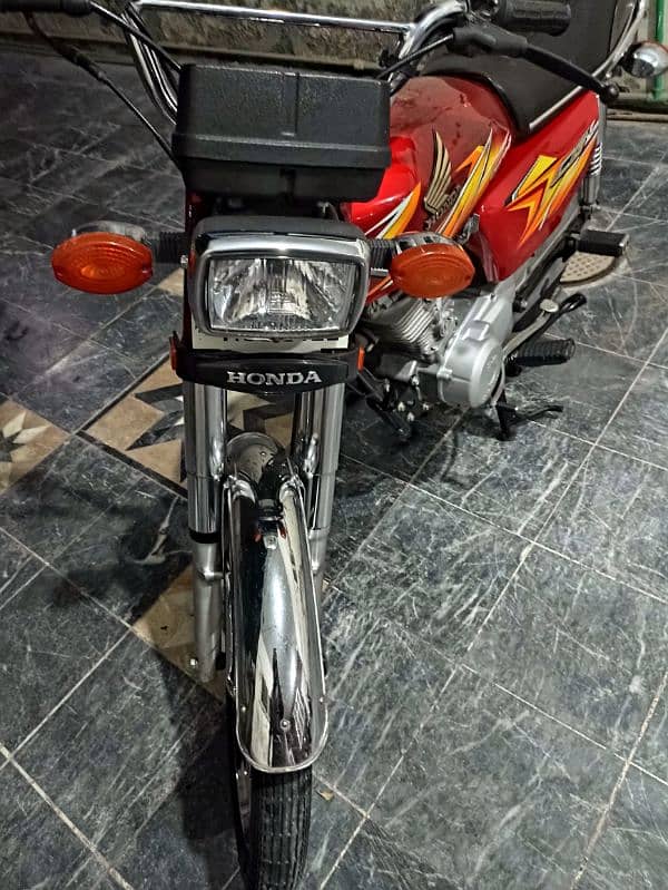 Honda 125 2021 model 03229789655 3