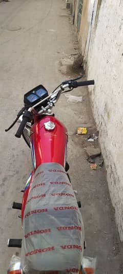 bhi bike 2022 model ha bilkul saaf ha