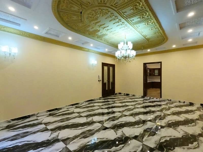 One Kanal Double Storey Facing Park Luxurious House With Luxurious Accessories In Marghzar Prime Location 11