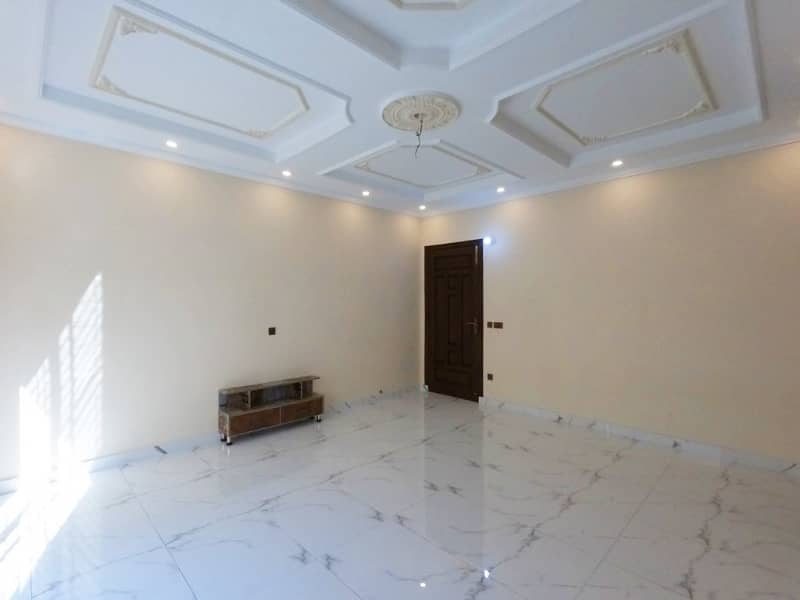 One Kanal Double Storey Facing Park Luxurious House With Luxurious Accessories In Marghzar Prime Location 25