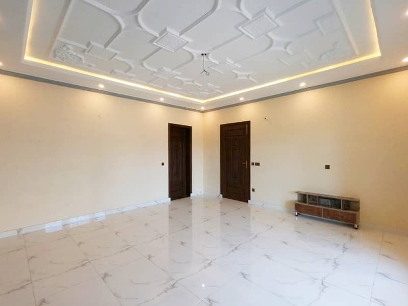 One Kanal Double Storey Facing Park Luxurious House With Luxurious Accessories In Marghzar Prime Location 32