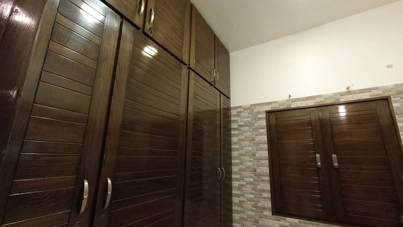 Gorgeous Prime Location 1500 Square Yards House For rent Available In Gulshan-e-Iqbal - Block 8 20