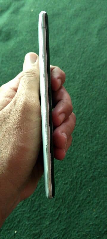 Sonny Xperia Z3 4/64 10 By 10 Condition 3