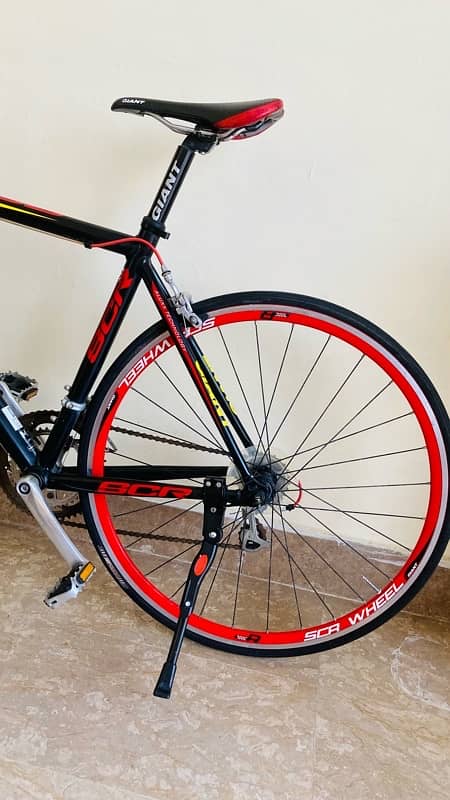 giant scr 2 professional road bicycle for sale just like brand new 7