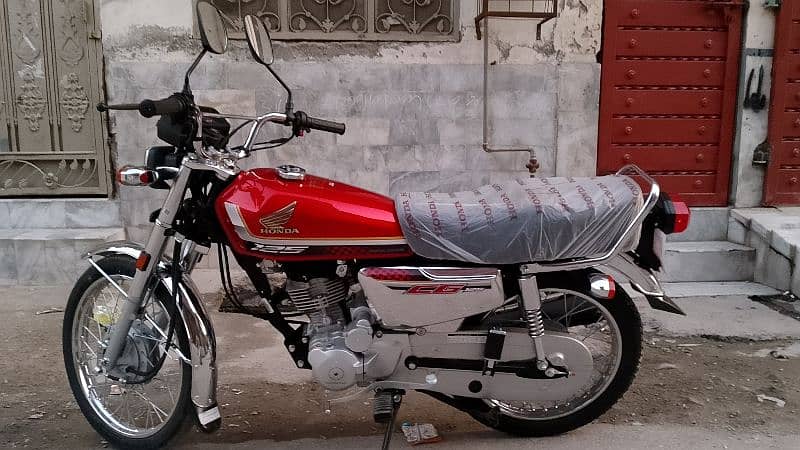 Honda cg 125 special edition 4