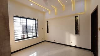 1800 Square Feet House For rent Is Available In D-12