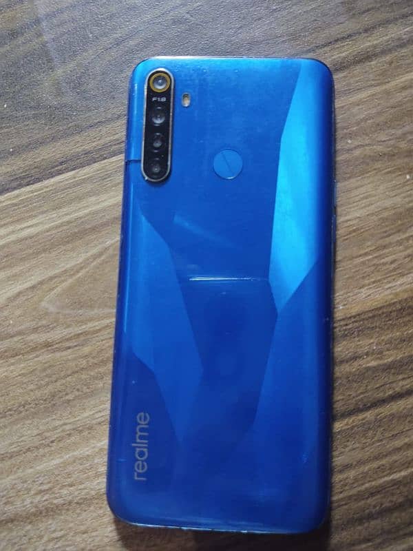 Realme 5 1