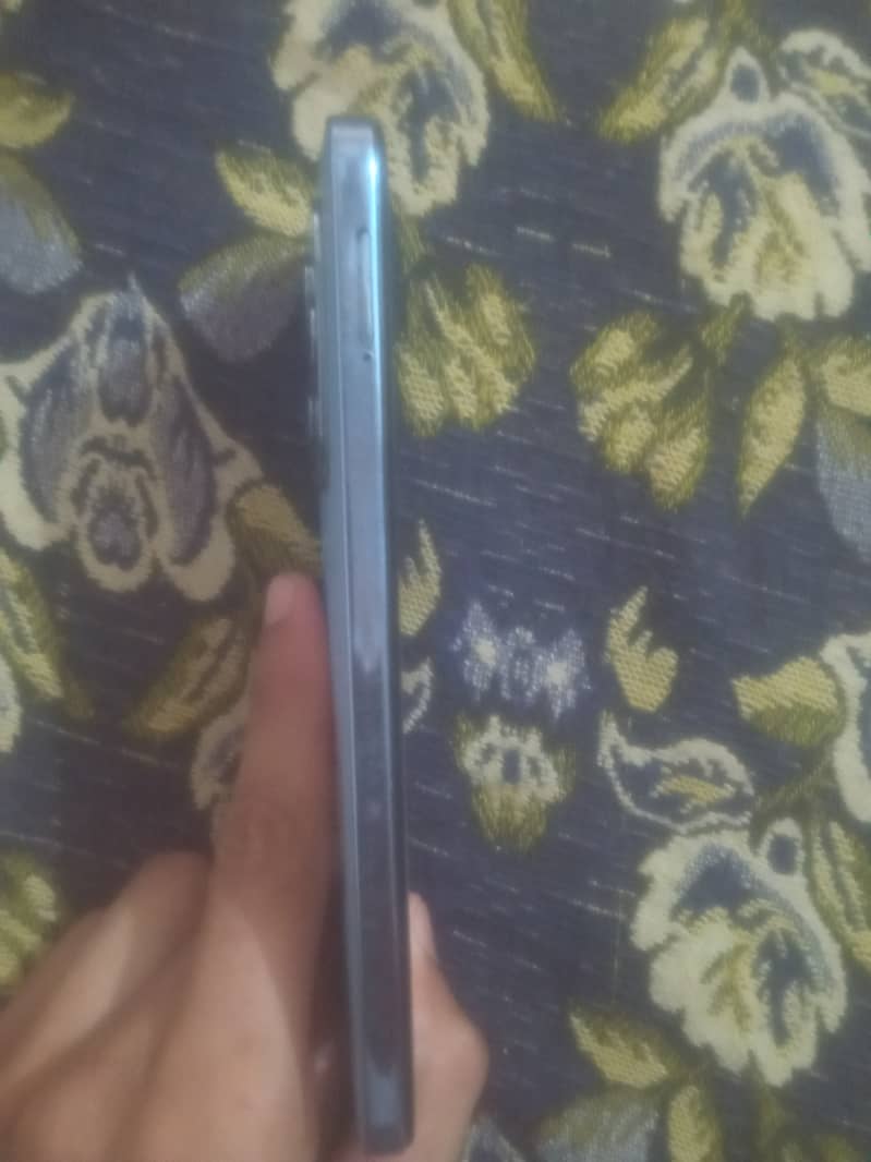 Infinix hot 40i 8gb ram and 128gb memory 1