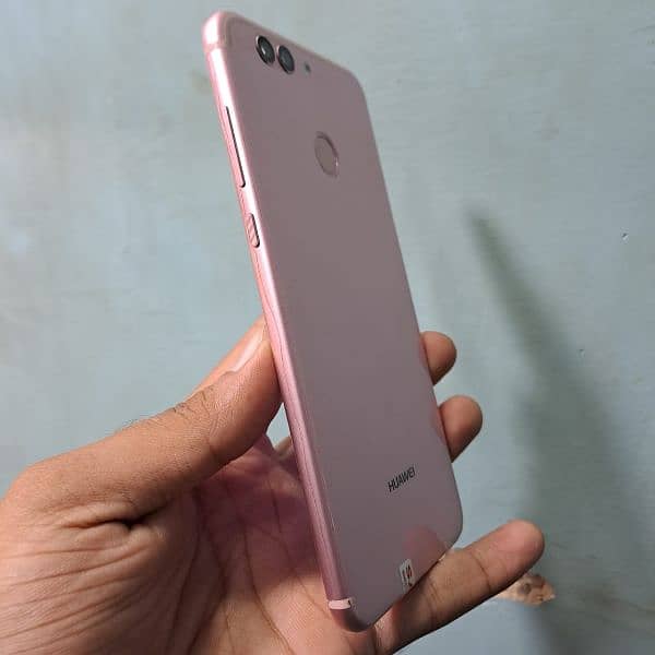 HUAWEI NOVA 2 PLUS 4GB 128GB DUAL SIM APPROVED 3