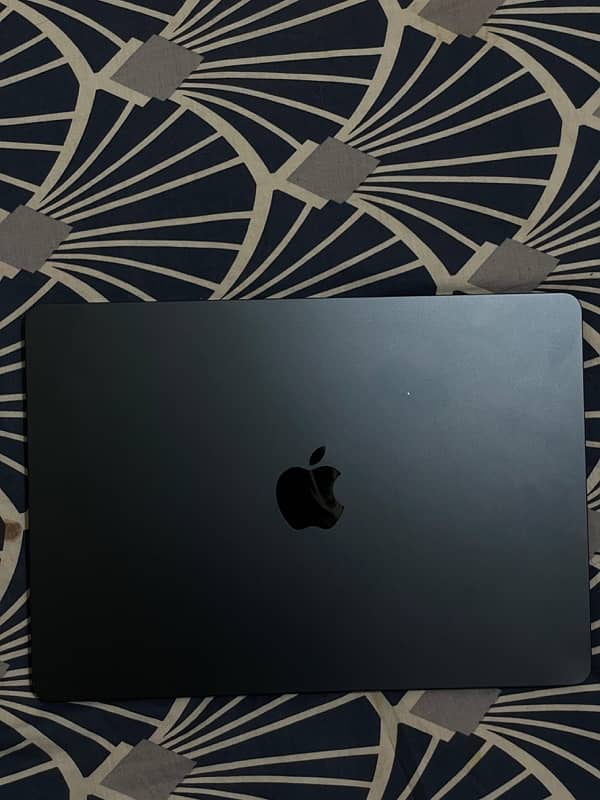 Macbook air 2022 M2 3