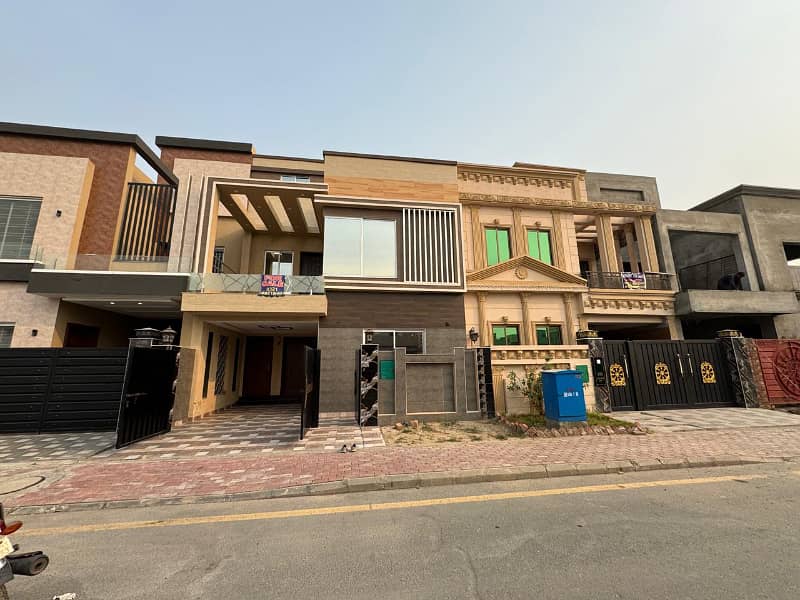 05 Marla Luxury Designer House For Sale In Bahria Orchard Lahore In Low budget price 0