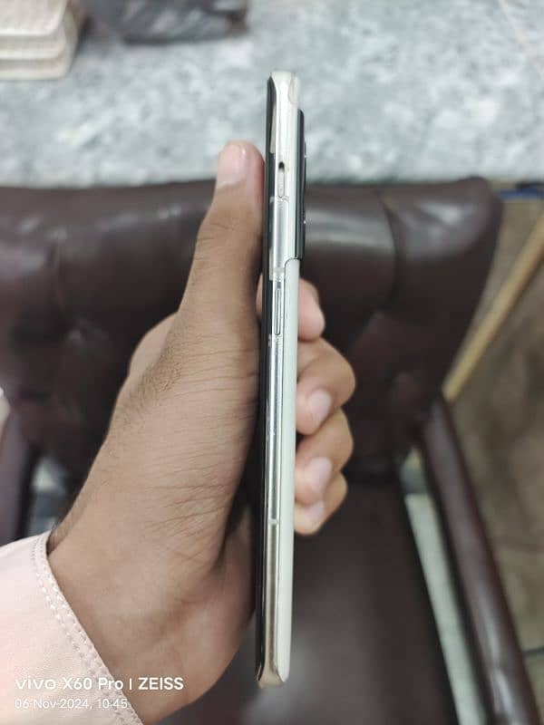 One plus Brand New Condition 1 month Used Only 4