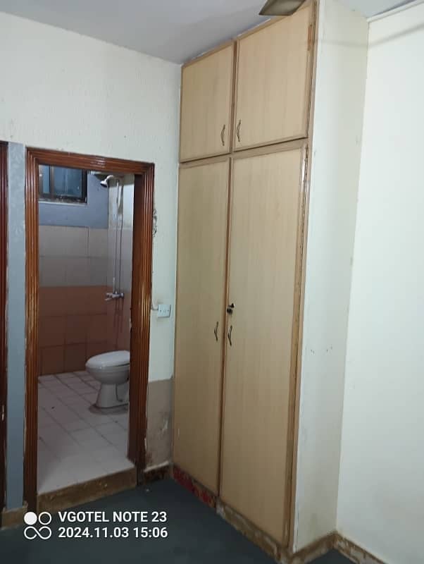 800 Square Feet Flat In Beautiful Location Of E-11/3 In Islamabad 2