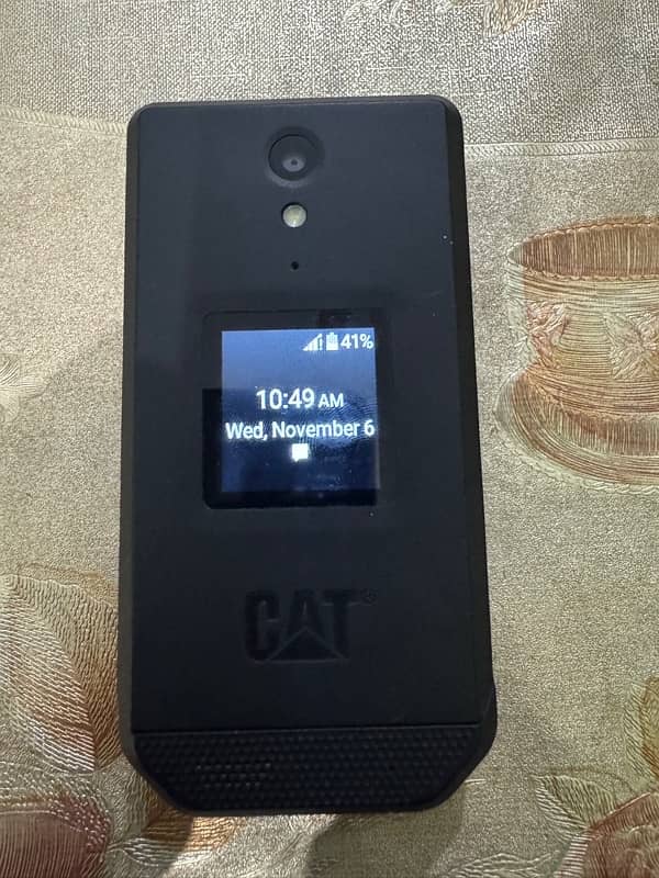 Cat S22 Flip Rugged Water proof Phone 16 Gb Android PTA Approved 0