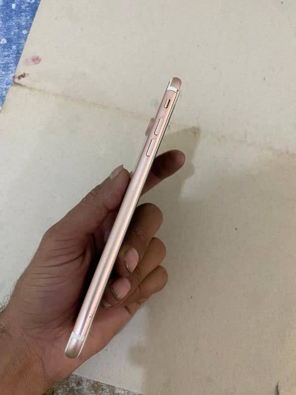 iphone 7 plus pta 128gb 2