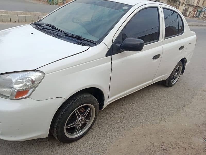 Toyota Platz 2004 2