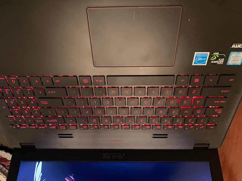 Asus laptop ( 2015 model ) 1