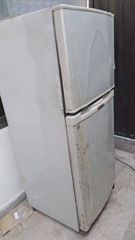 Home Used Refrigerator Good Condition Lahore Cantt 0