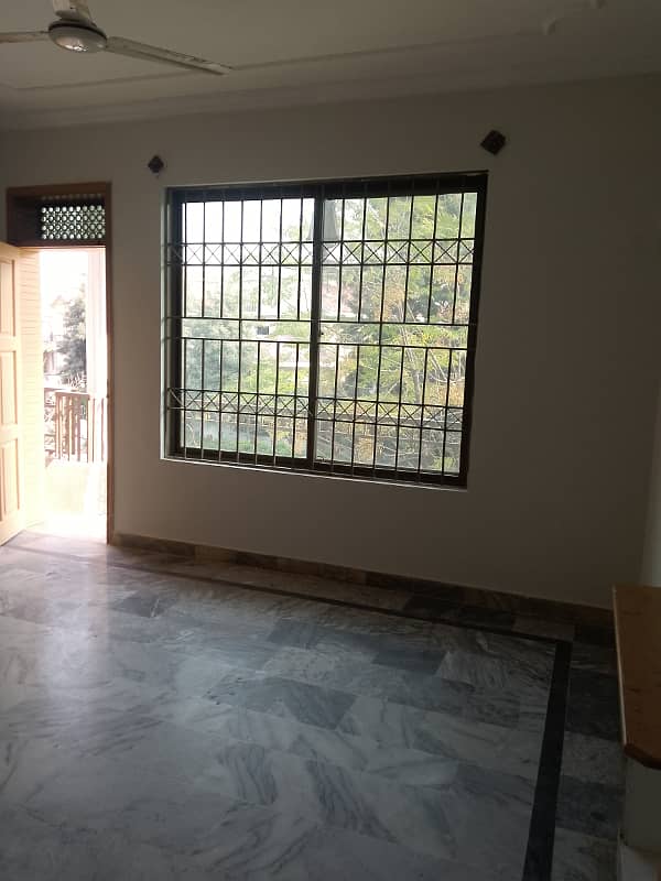 F11 beautiful upper portion for rent 3Bedroom with attached bathroom drawing dining 2