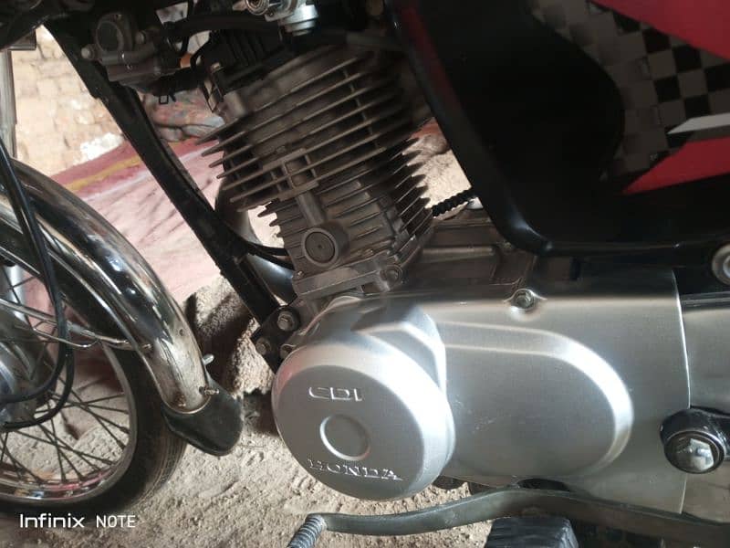 Honda 125 22/23 8