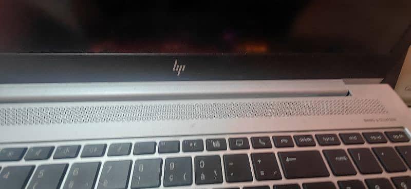 hp new logo i5 8th gen 2